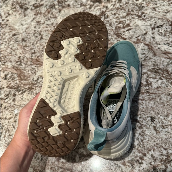 Vans UltraRange Sneakers - Picture 4 of 16